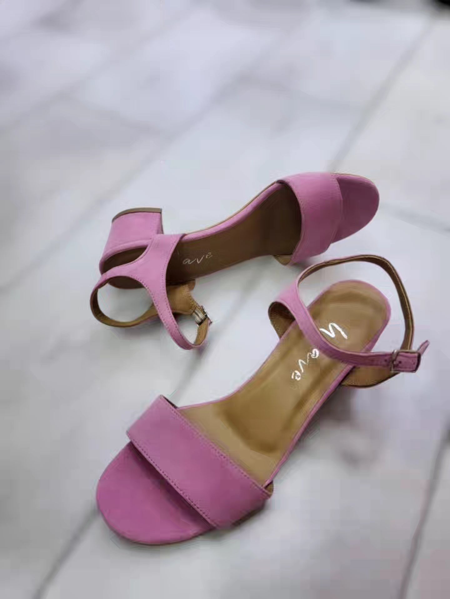 Sandalo Camoscio fucsia