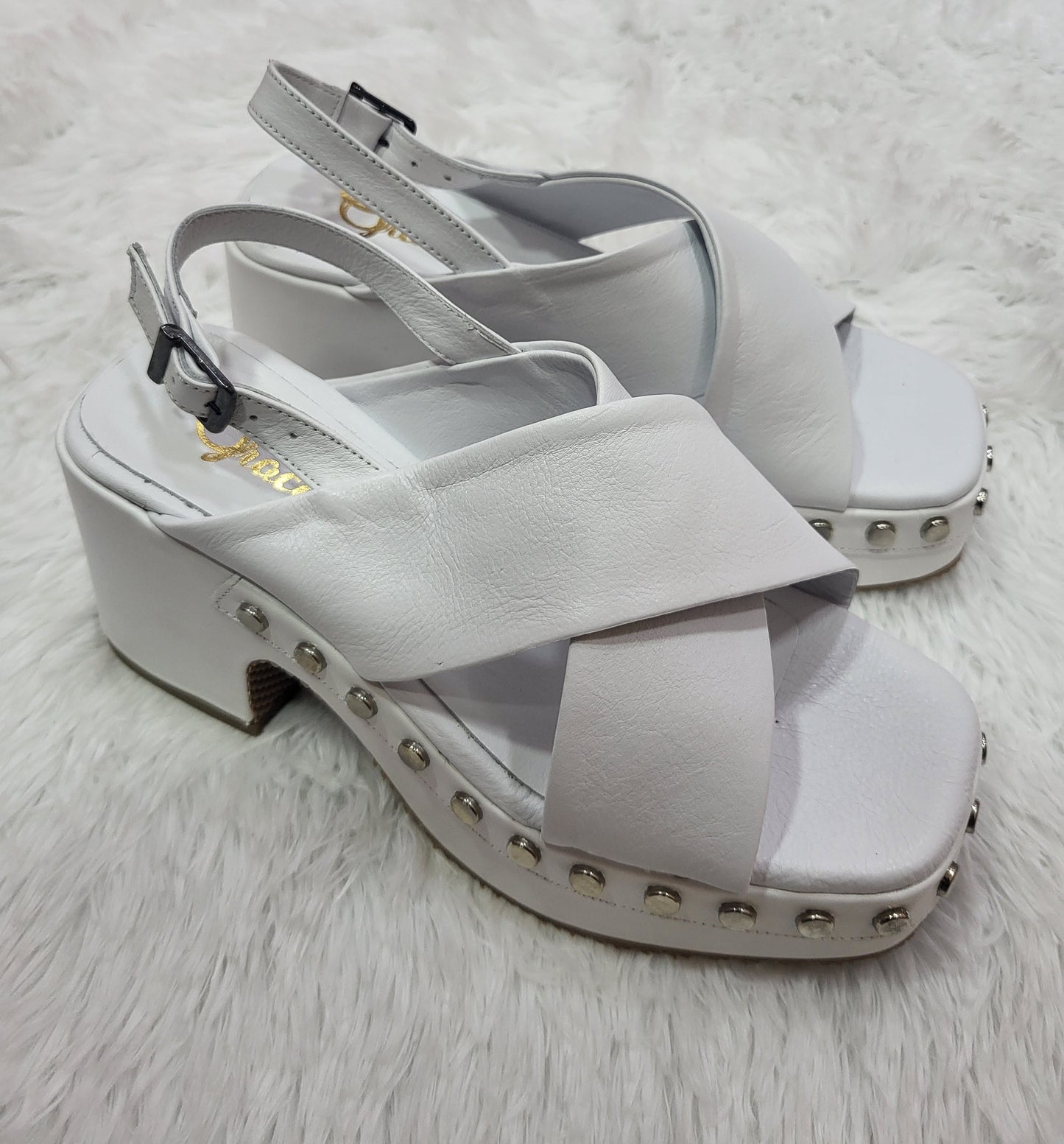 Zatterone GRACE WHITE