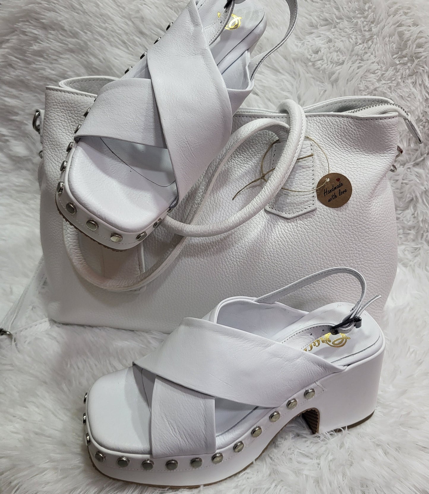 Zatterone GRACE WHITE