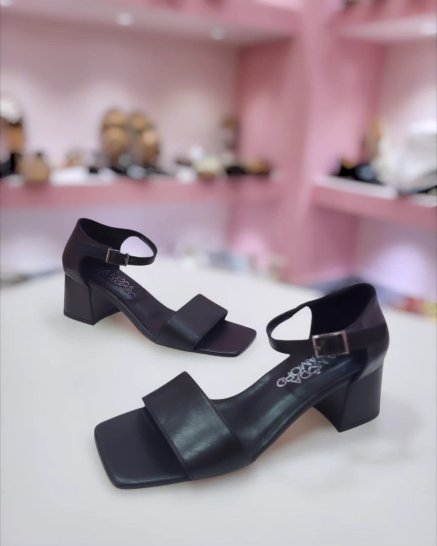 Sandalo tacco black